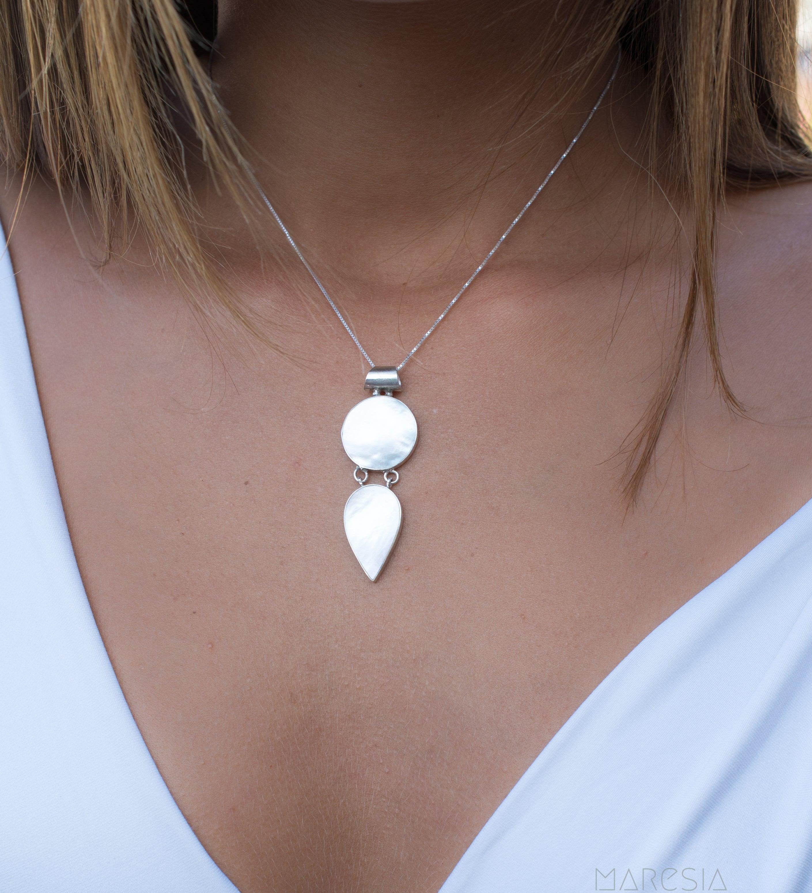 Pendant ~ Abalone or Mother of Pearl ~ Sterling Silver 925 ~SMP007 - Maresia Jewelry