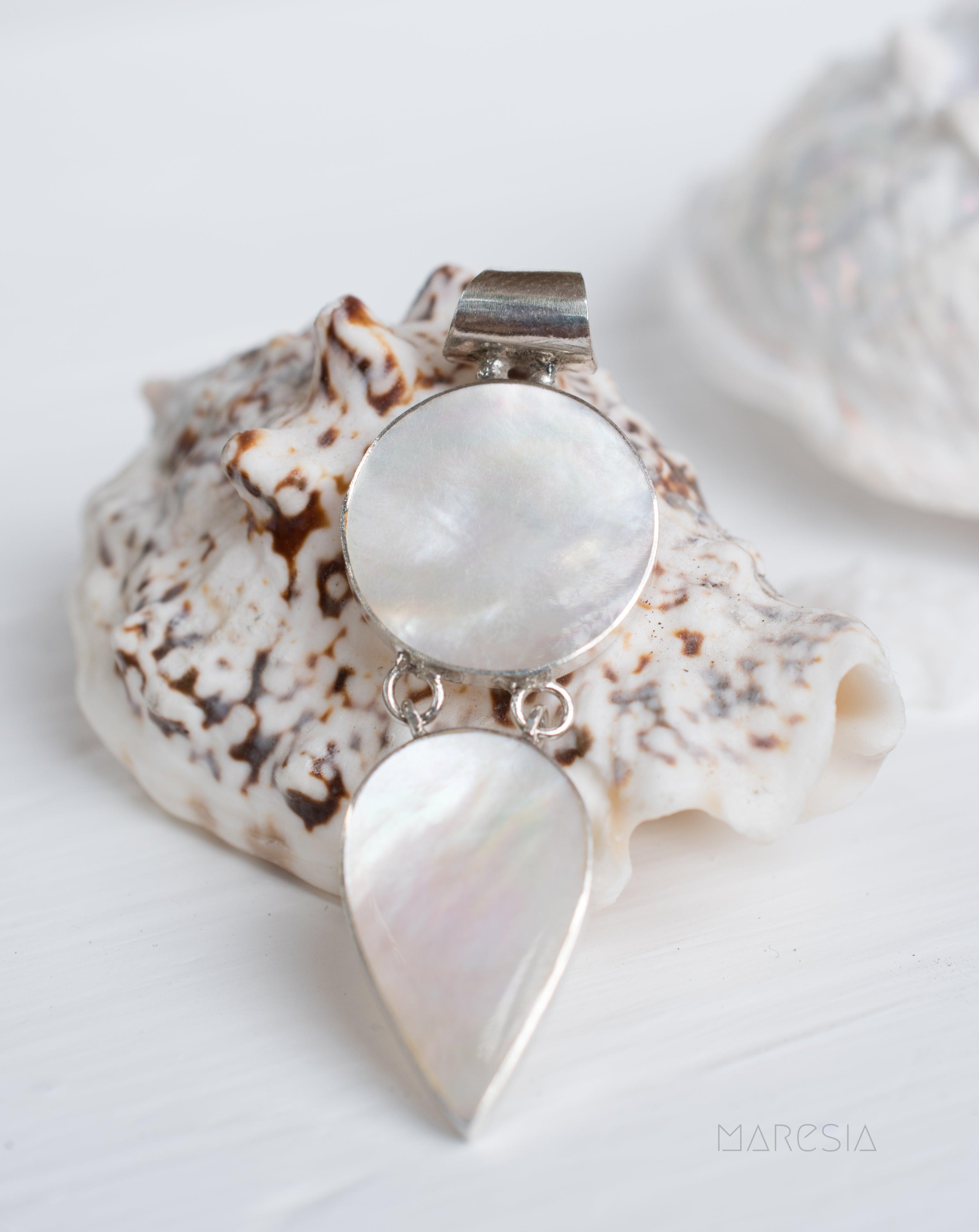 Pendant ~ Abalone or Mother of Pearl ~ Sterling Silver 925 ~SMP007 - Maresia Jewelry
