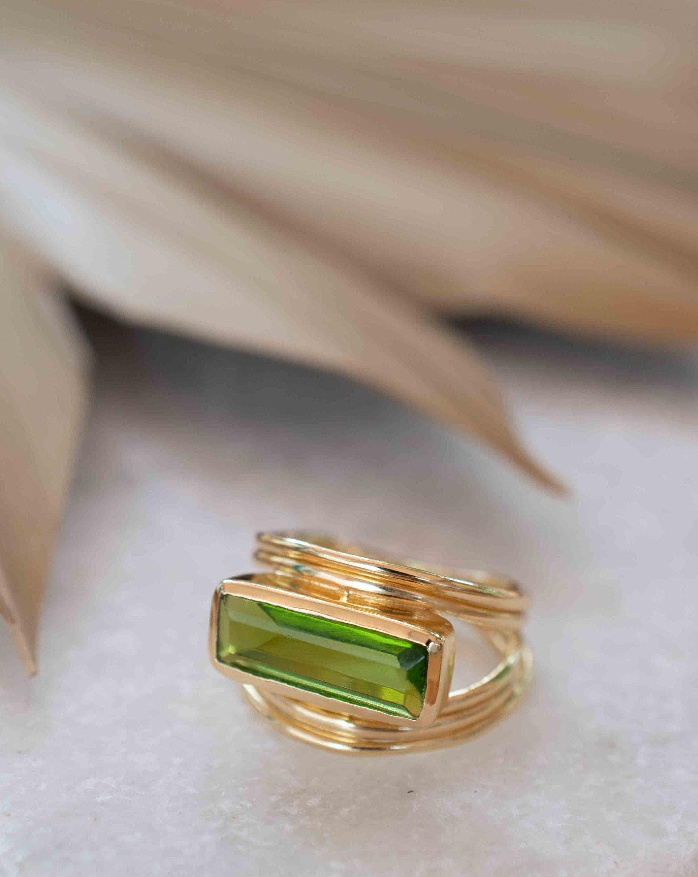 Jani Rind Jani Ring ~ Peridot Hydro ~ 18k Gold Plated ~ MR301 – Maresia