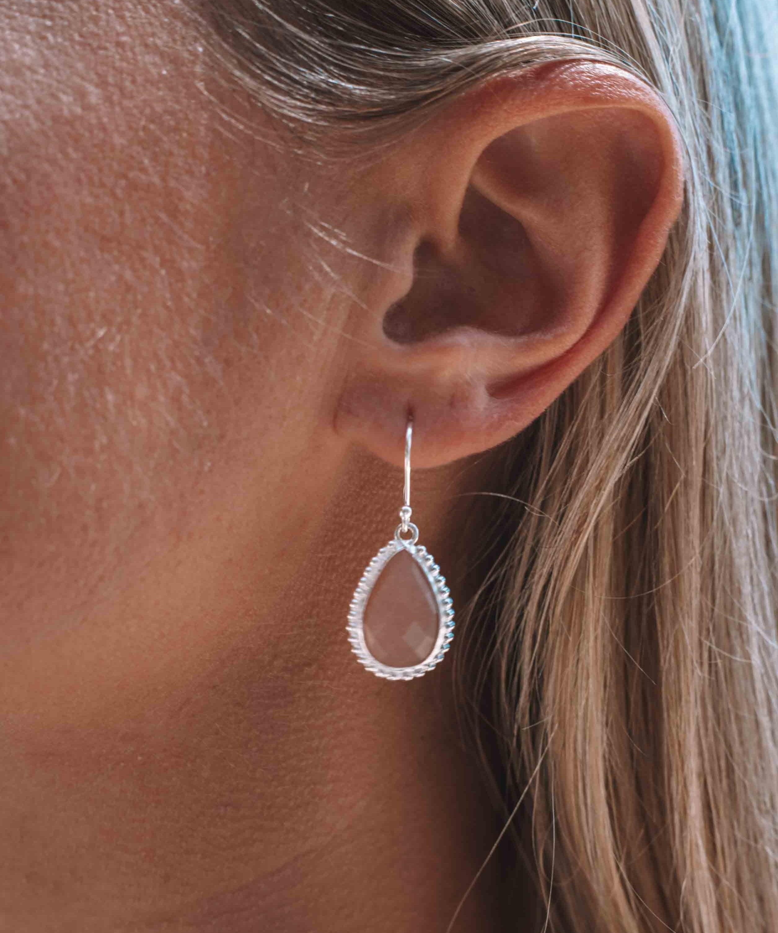 Pink Moonstone Earrings ~ Sterling Silver 925 ~ME193 - Maresia Jewelry