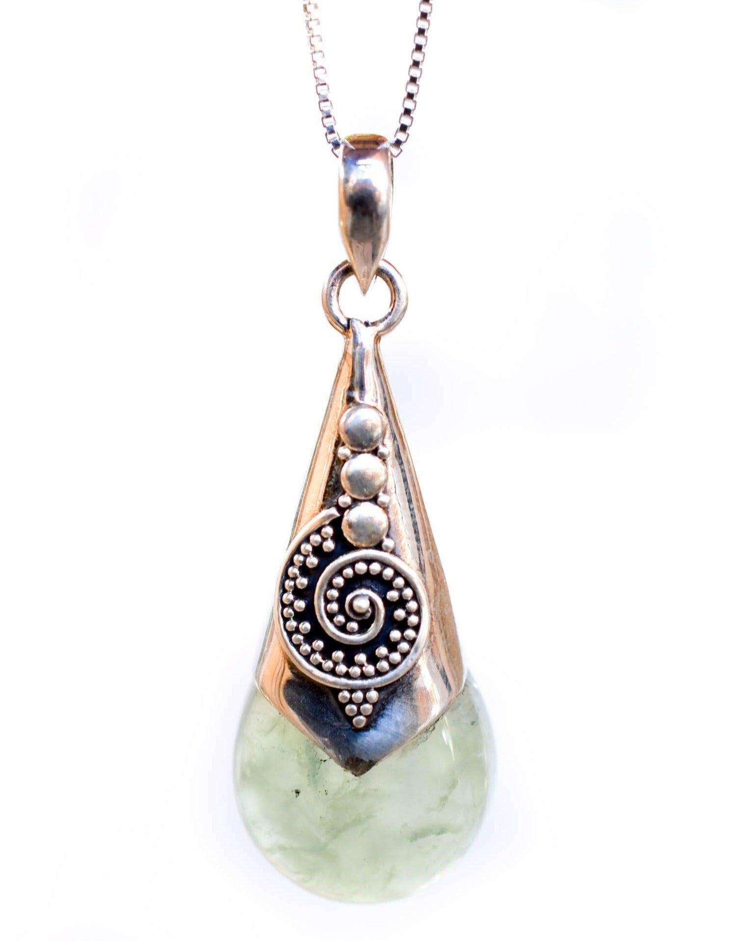 Prehnite Pendant ~ Sterling Silver 925 SMP041 - Maresia Jewelry