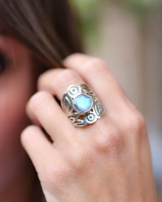 Rainbow Labradorite Ring ~Sterling Silver 925 ~MR047 - Maresia Jewelry