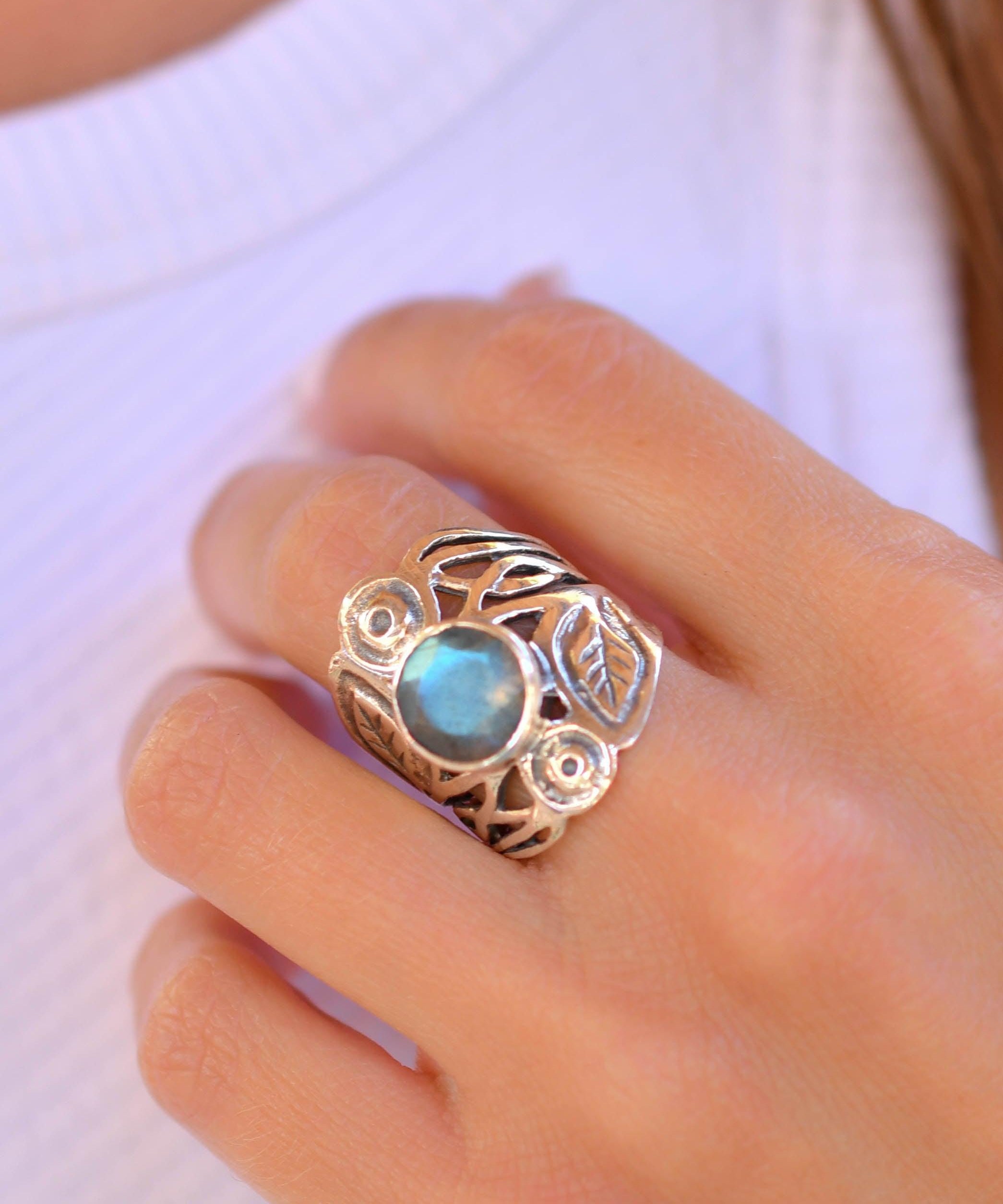 Rainbow Labradorite Ring ~Sterling Silver 925 ~MR047 - Maresia Jewelry