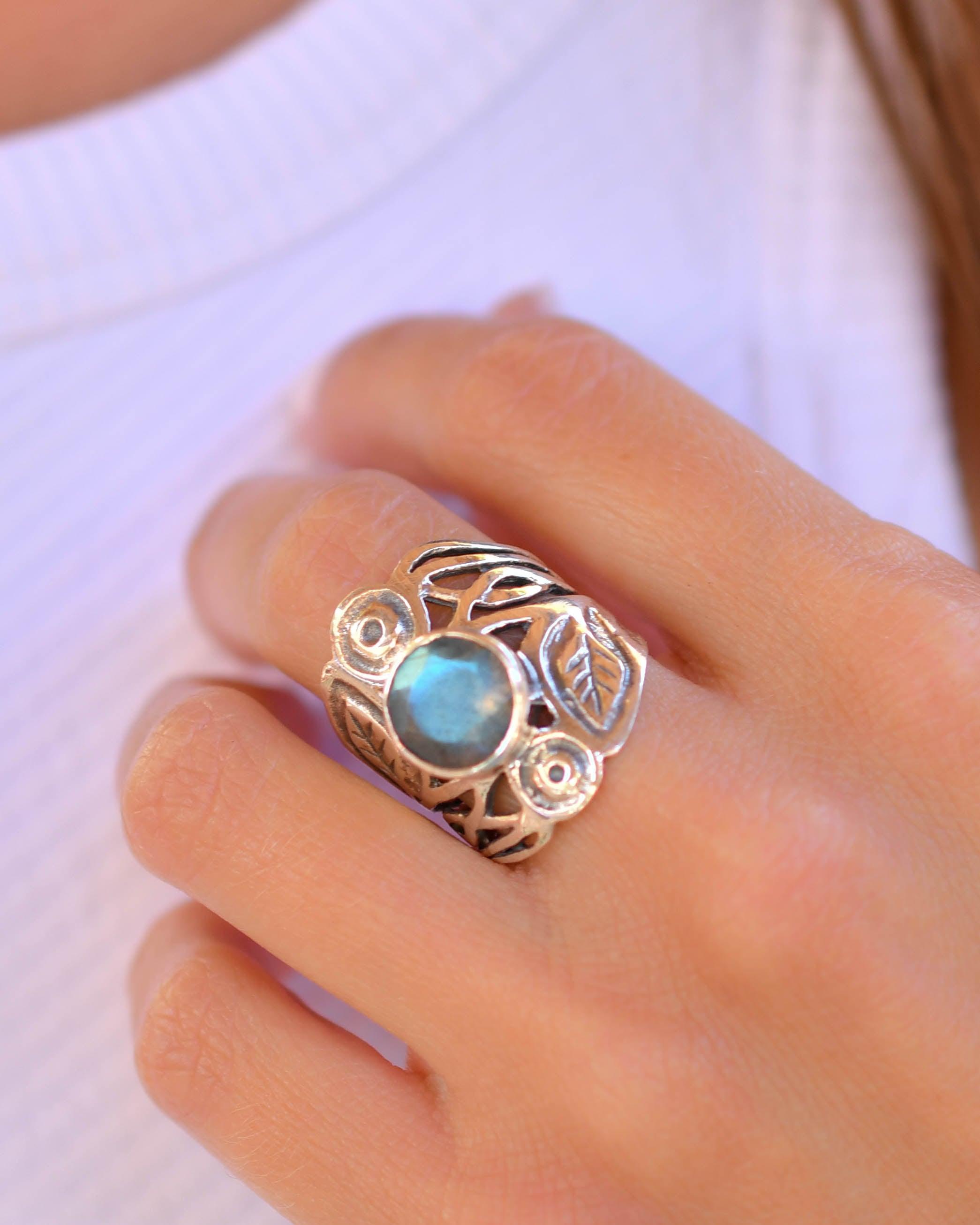Rainbow Labradorite Ring ~Sterling Silver 925 ~MR047 - Maresia Jewelry