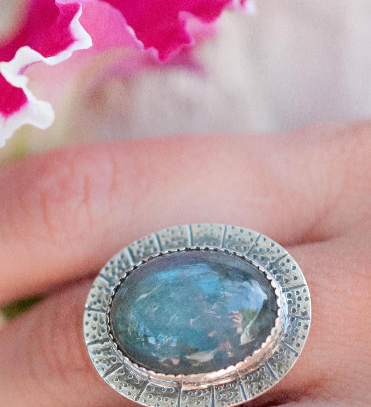 Rainbow Labradorite Ring  ~ Sterling Silver 925 ~MR059 - Maresia Jewelry