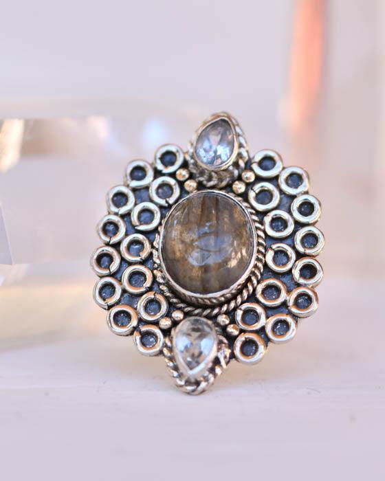 Rainbow Labradorite Ring ~Sterling Silver 925 ~ MR070 - Maresia Jewelry