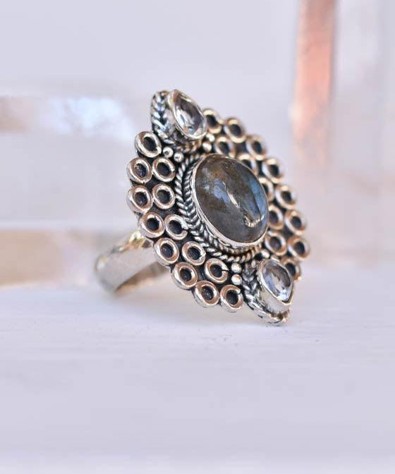 Rainbow Labradorite Ring ~Sterling Silver 925 ~ MR070 - Maresia Jewelry