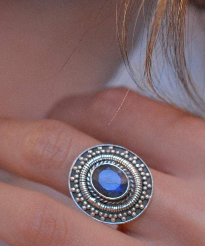 Rainbow Labradorite Ring ~ Sterling Silver 925~ MR107 - Maresia Jewelry