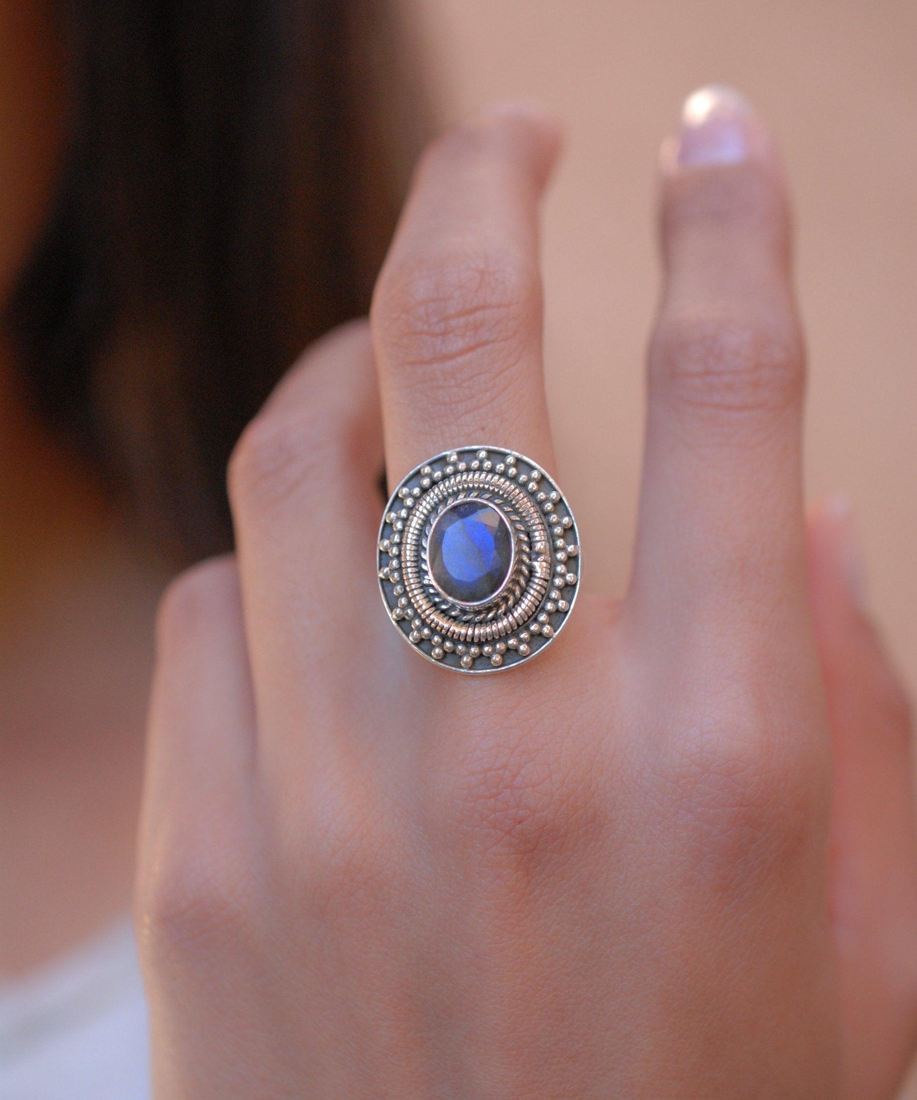 Rainbow Labradorite Ring ~ Sterling Silver 925~ MR107 - Maresia Jewelry