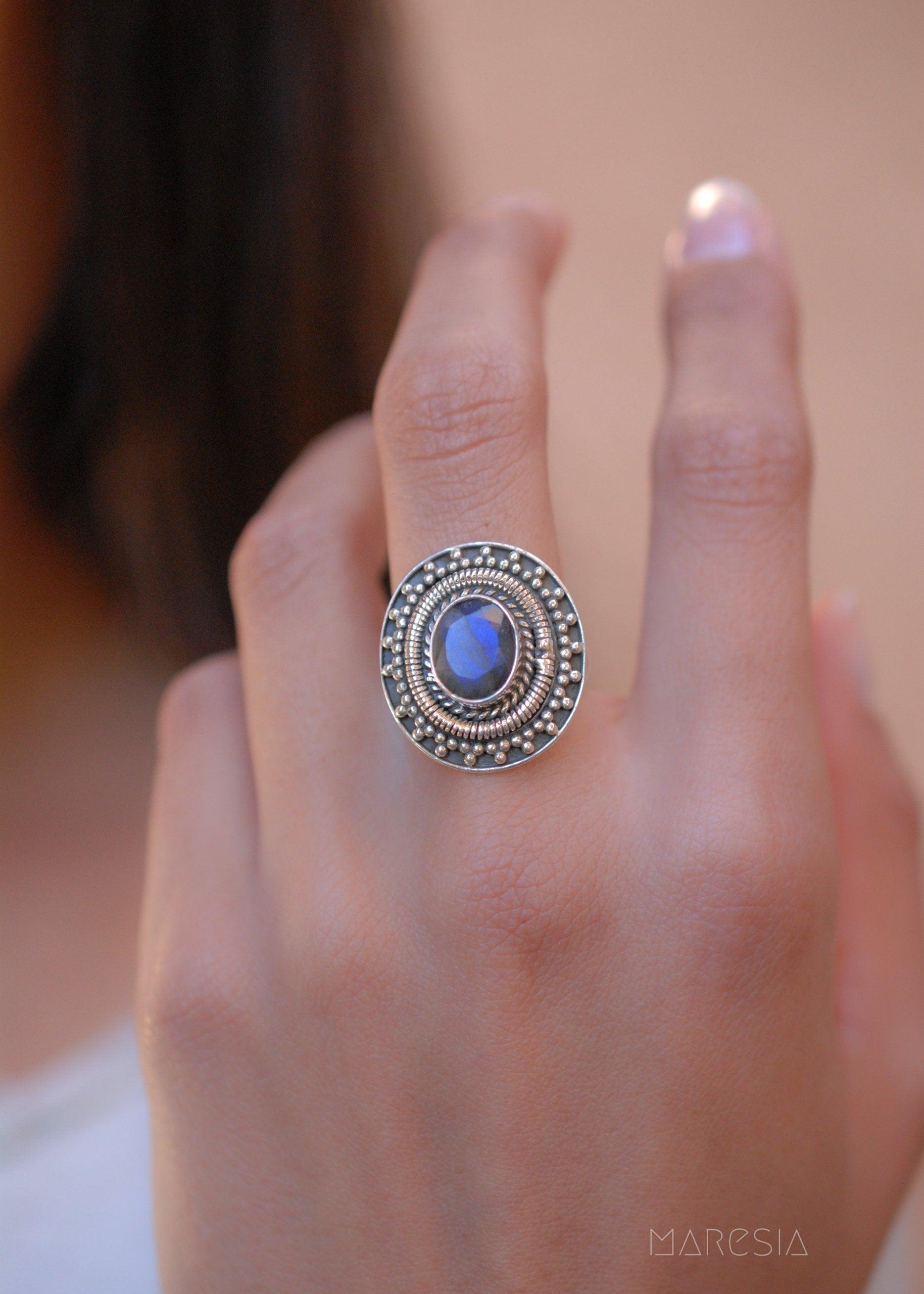 Rainbow Labradorite Ring ~ Sterling Silver 925~ MR107 - Maresia Jewelry