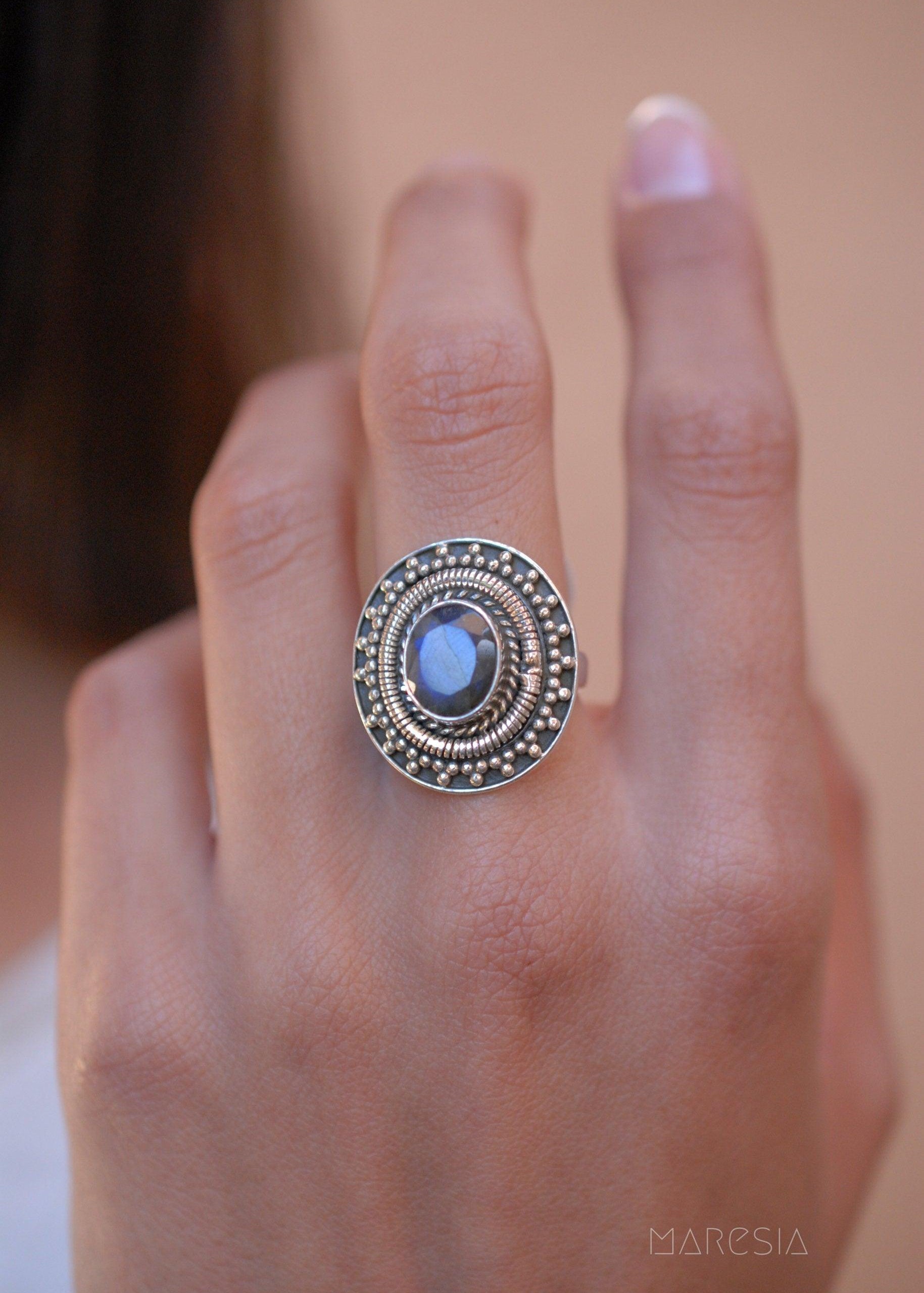 Rainbow Labradorite Ring ~ Sterling Silver 925~ MR107 - Maresia Jewelry