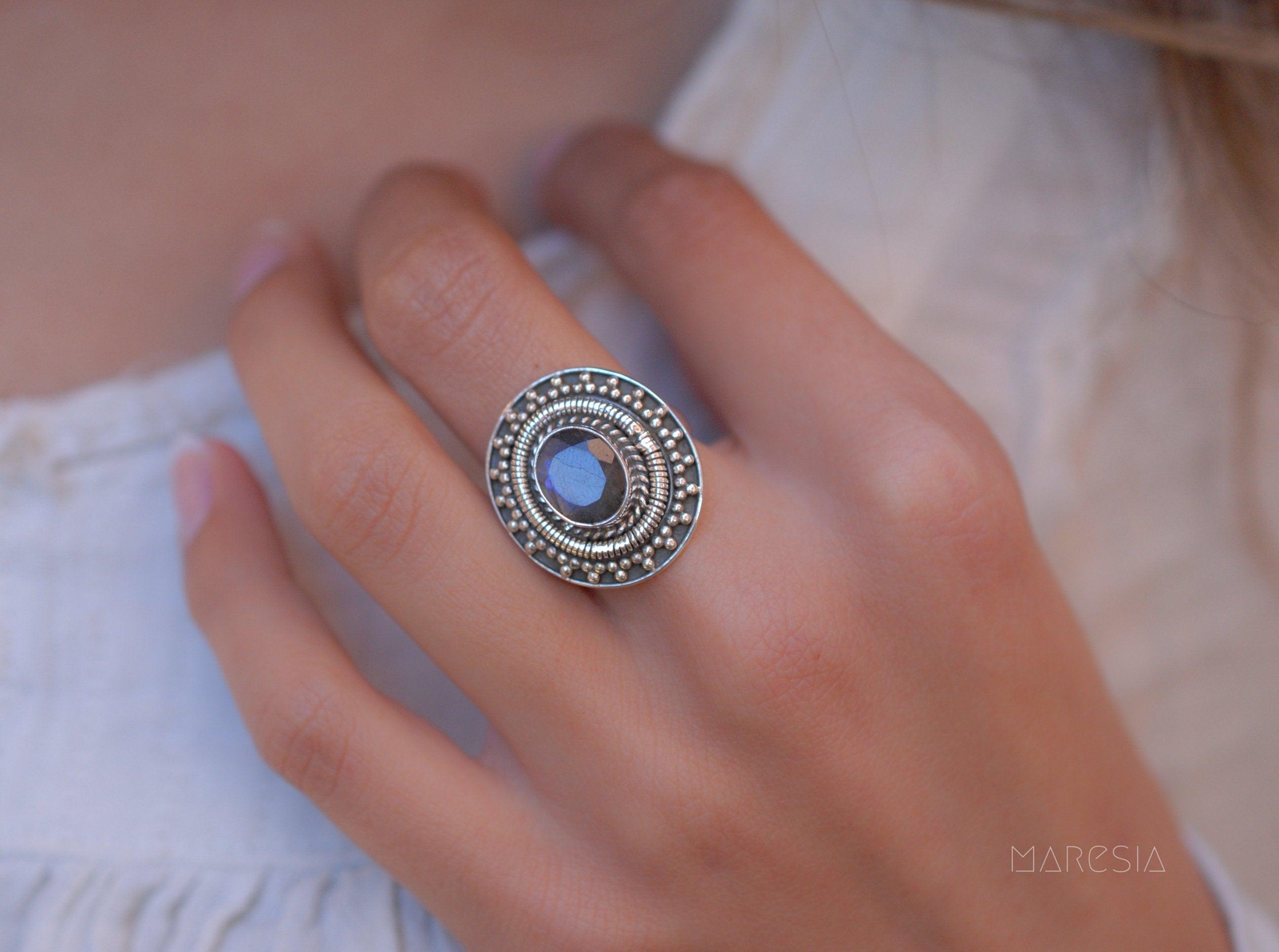 Rainbow Labradorite Ring ~ Sterling Silver 925~ MR107 - Maresia Jewelry
