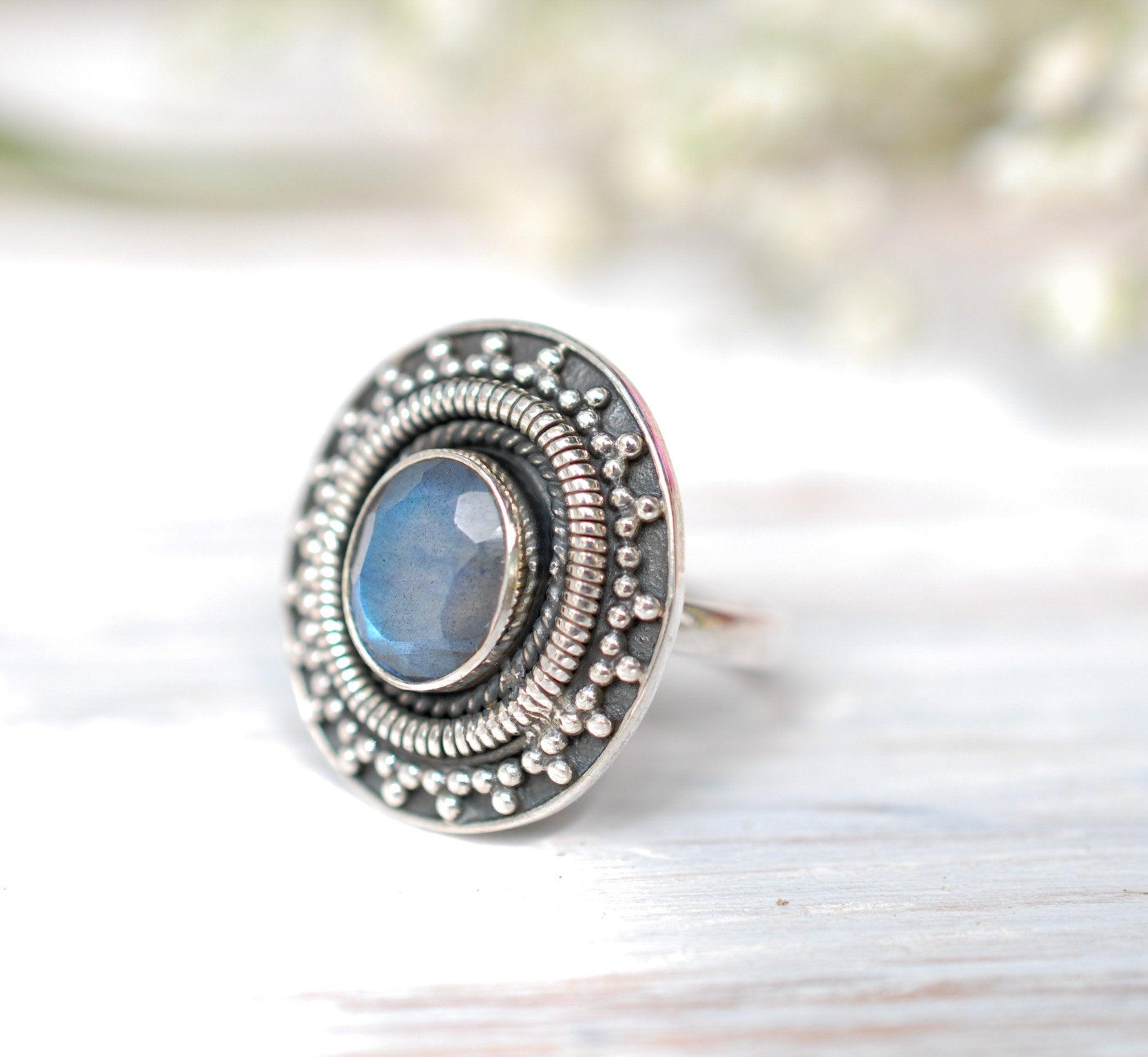 Rainbow Labradorite Ring ~ Sterling Silver 925~ MR107 - Maresia Jewelry