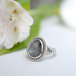 Rainbow Labradorite Round Ring ~ Sterling Silver 925 ~ MR132 - Maresia Jewelry