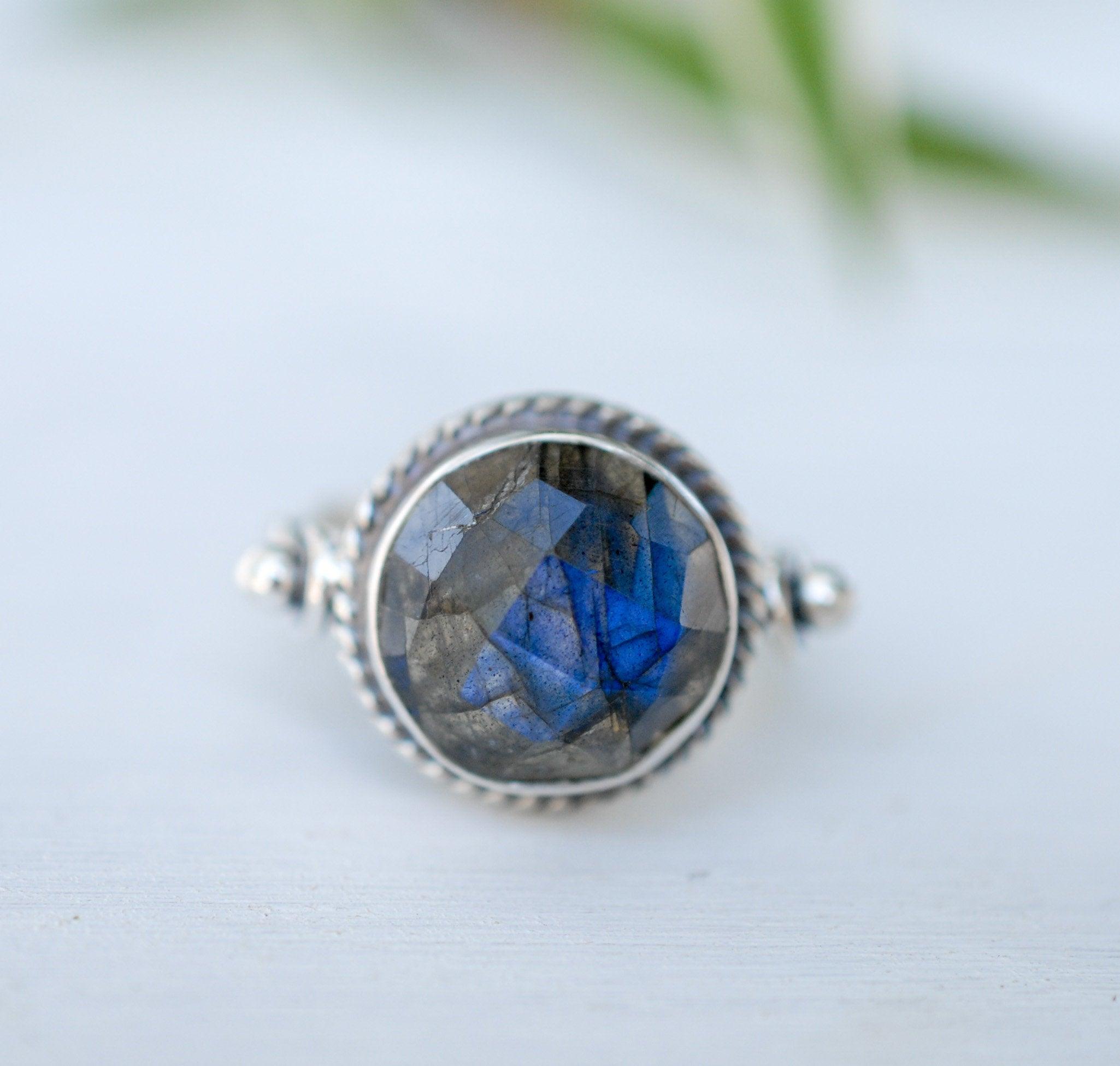 Rainbow Labradorite ~Sterling Silver 925~ MR022 - Maresia Jewelry