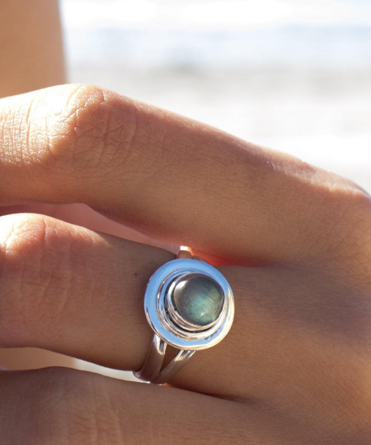 Rainbow Labradorite ~  Sterling Silver 925 ~  MR174 - Maresia Jewelry