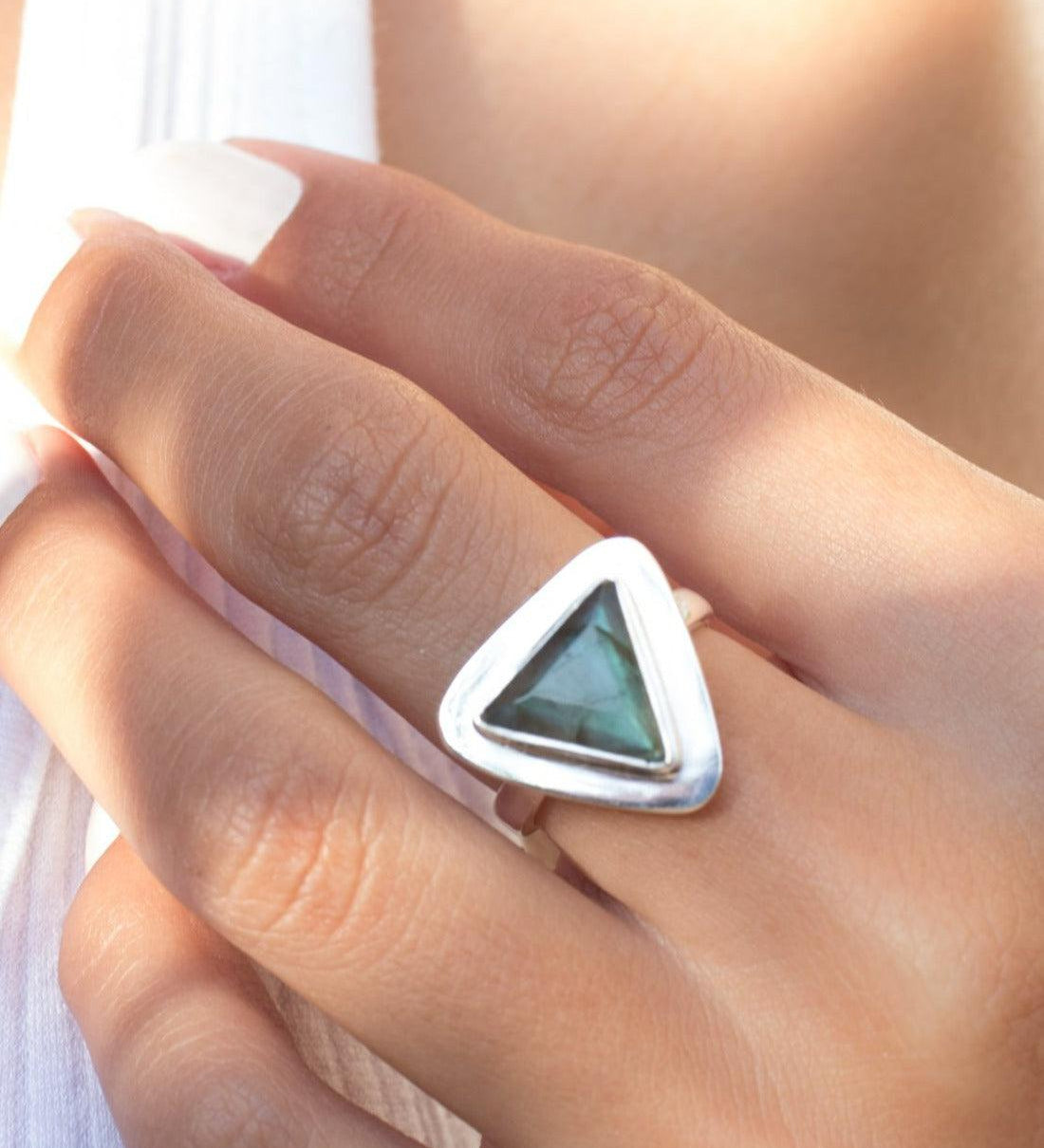 Rainbow Labradorite Triangle Ring Large ~ Sterling Silver 925 ~ MR115 - Maresia Jewelry