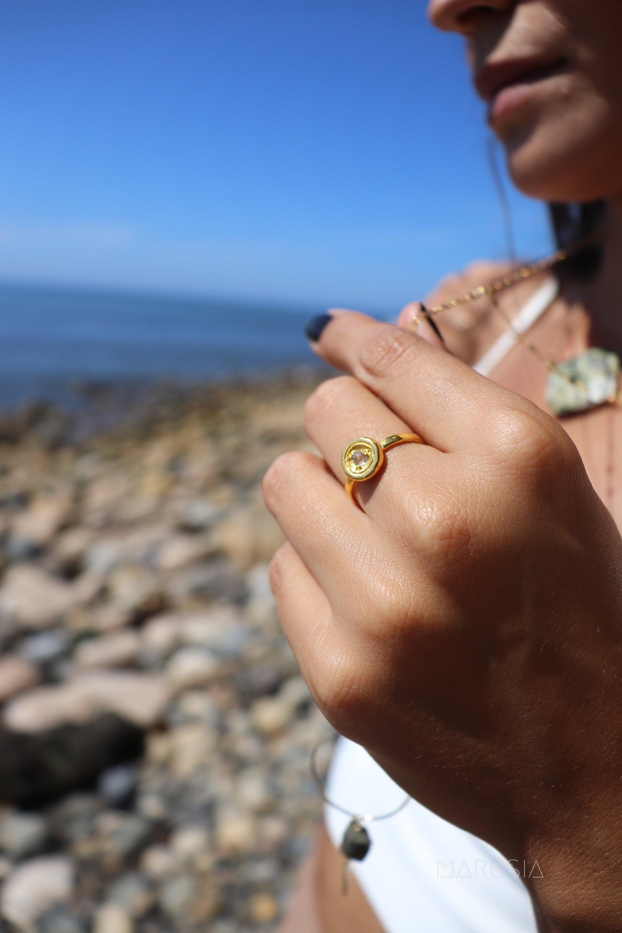 Rainbow Moonstone Ring ~ ~ 14k Gold Plated over Sterling Silver 925 ~ MR150 - Maresia Jewelry