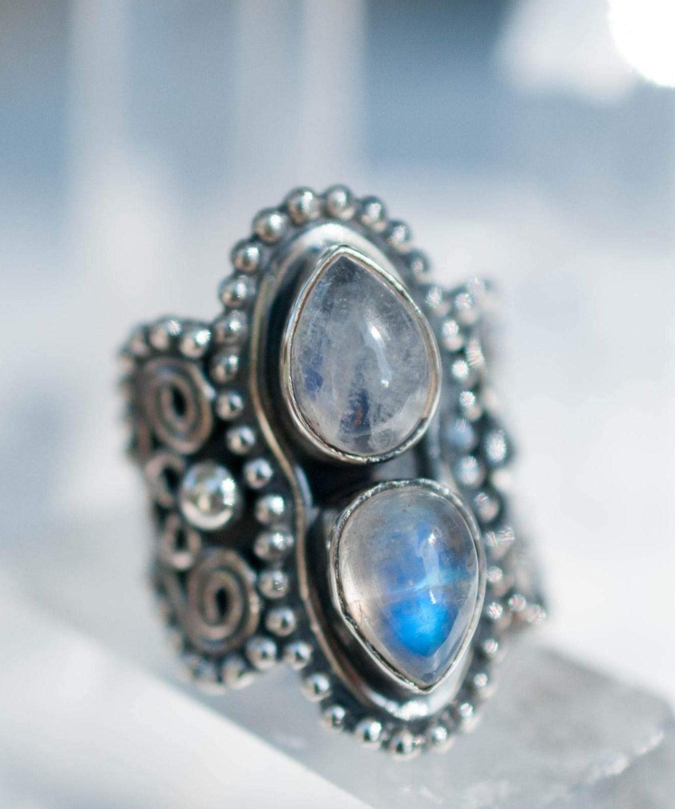 Rainbow Moonstone Ring ~ Sterling Silver 925 ~MR056 - Maresia Jewelry
