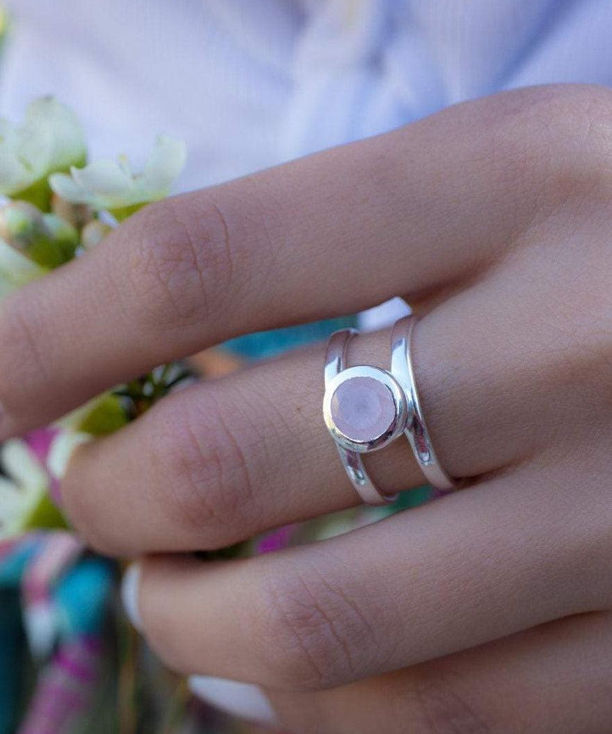 Rose Quartz Ring ~ Sterling Silver 925 ~ MR182 - Maresia Jewelry