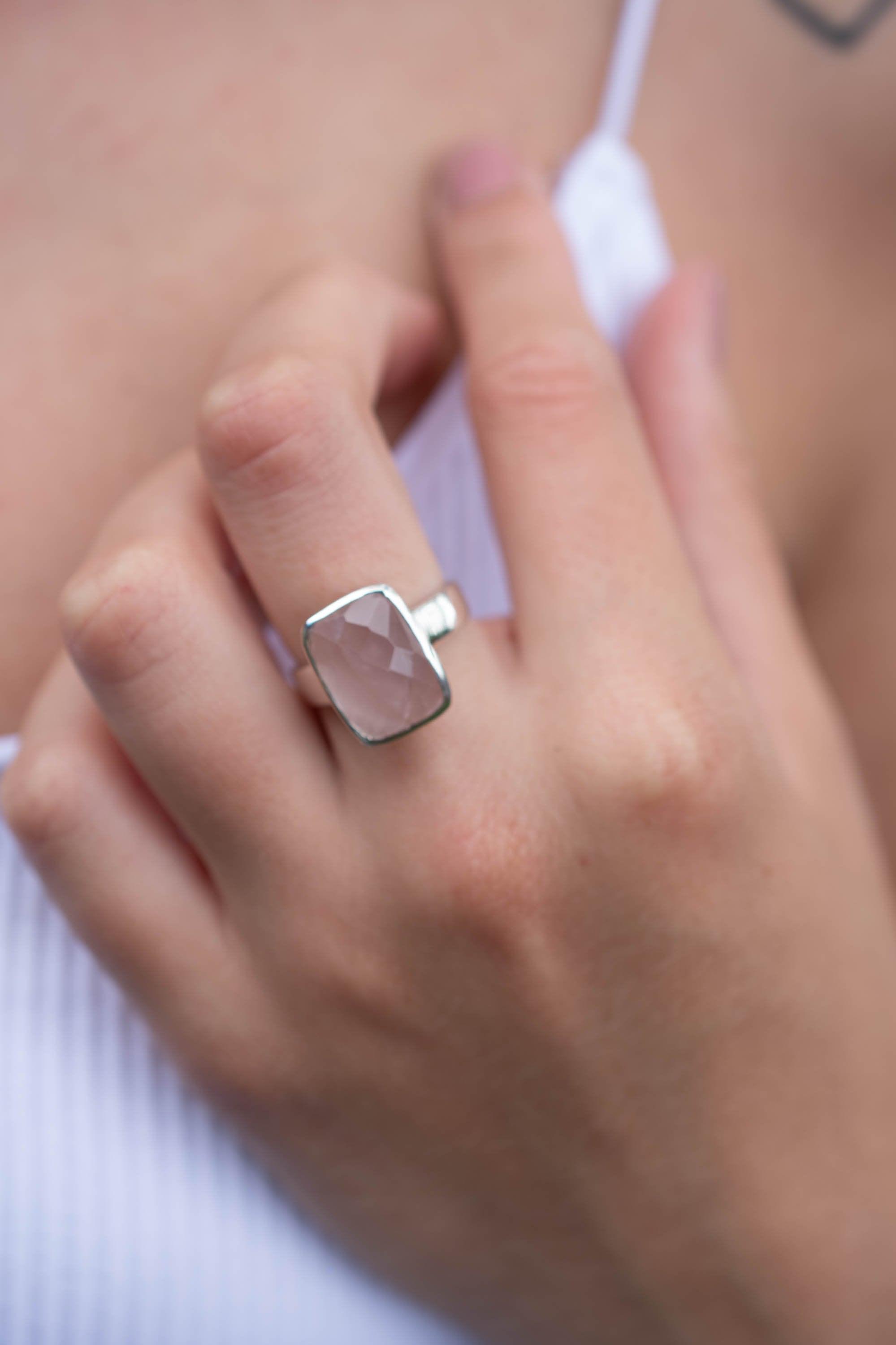 Vintage Rose Quartz Blue calcedony 925 Sterling top Silver Rhodium Ring