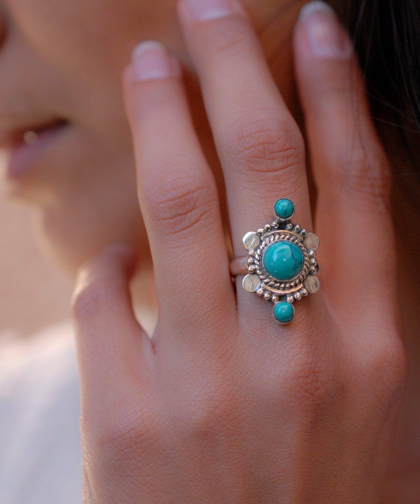 Round Turquoise Ring ~ Sterling Silver 925 ~ MR121 - Maresia Jewelry