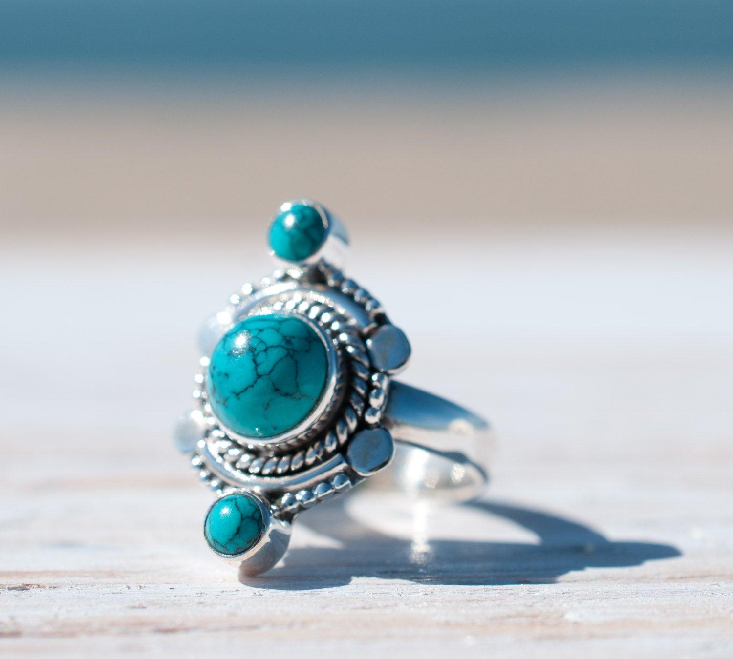 Round Turquoise Ring ~ Sterling Silver 925 ~ MR121 - Maresia Jewelry