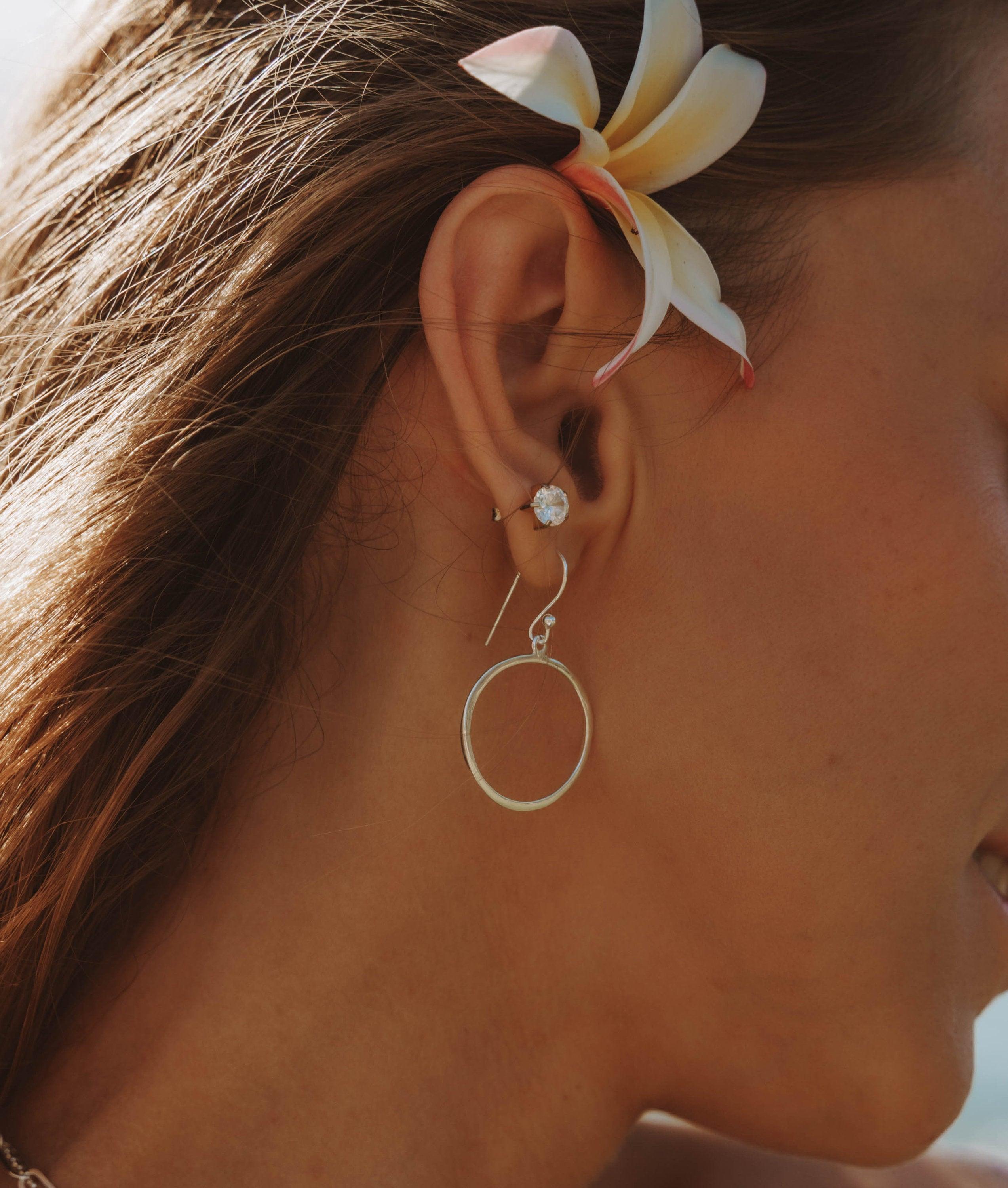 Small Sterling Silver Circle Earrings ~ Dangle Earrings ~ Circle~ Handmade~ Jewelry ~ Minimalist ~ Delicate ~ Everyday ~ ME158