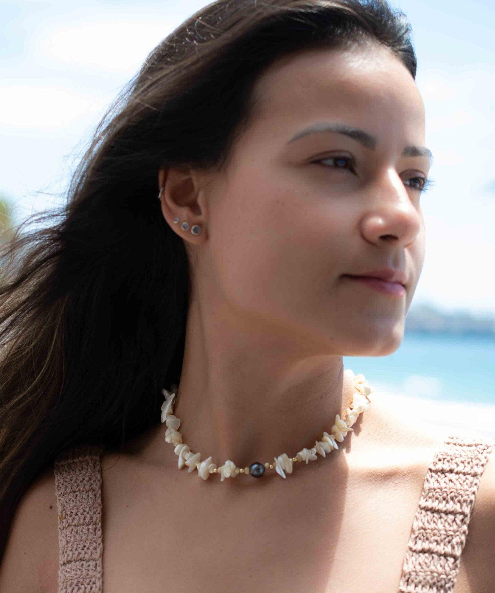 Tahitian Pearl & Mother-of-Pearl Choker ~ Sterling Silver 925 or Gold Filled~ Choker ~ Jewelry ~ Minimalist~ Handmade~Delicate~Layered MN0