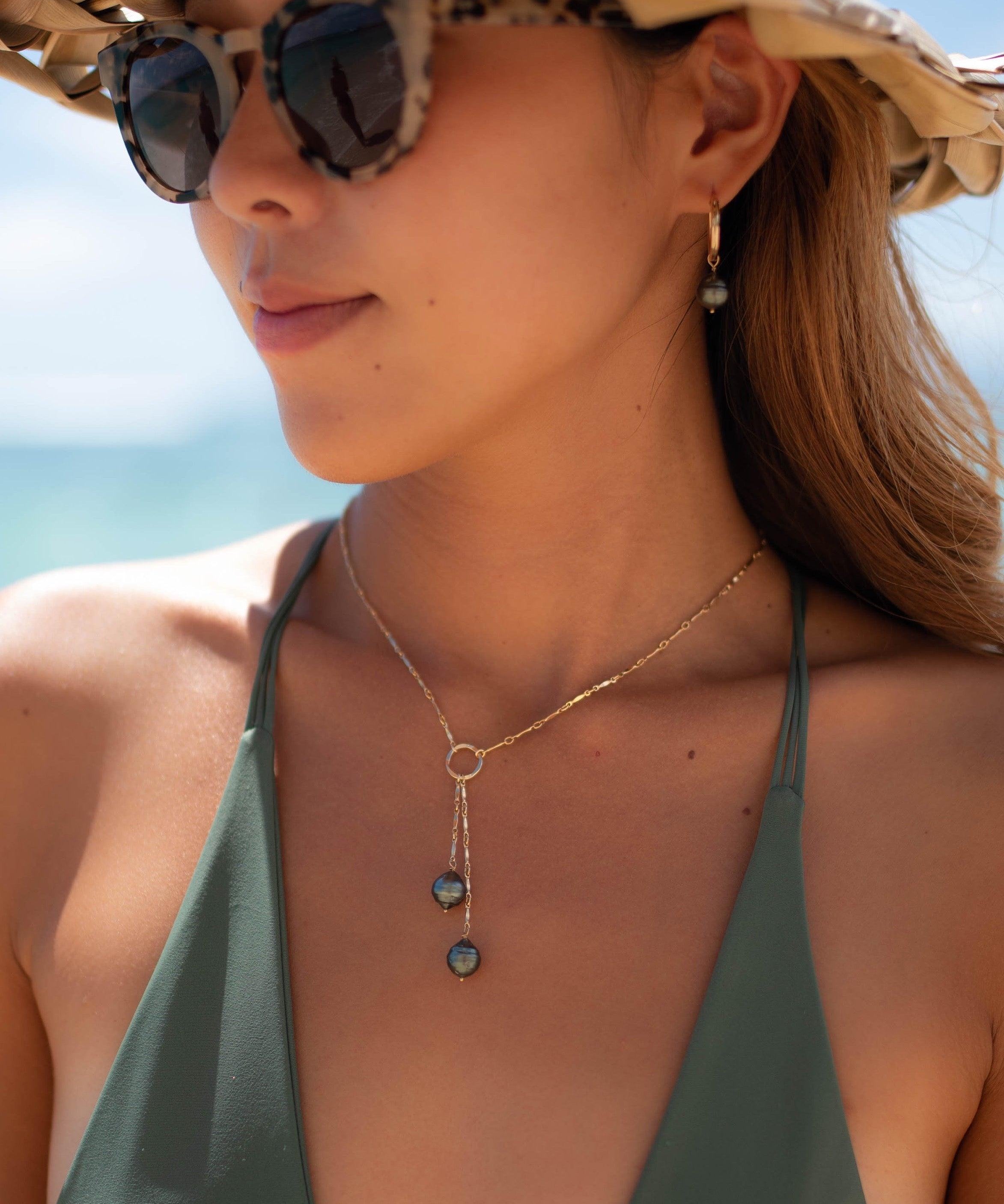 Tahitian Pearl Y necklace ~ Gold Filled or Sterling Silver ~ Dainty Gold Necklace ~ Hammered Circle ~Minimalist ~Delicate ~Layered MN062