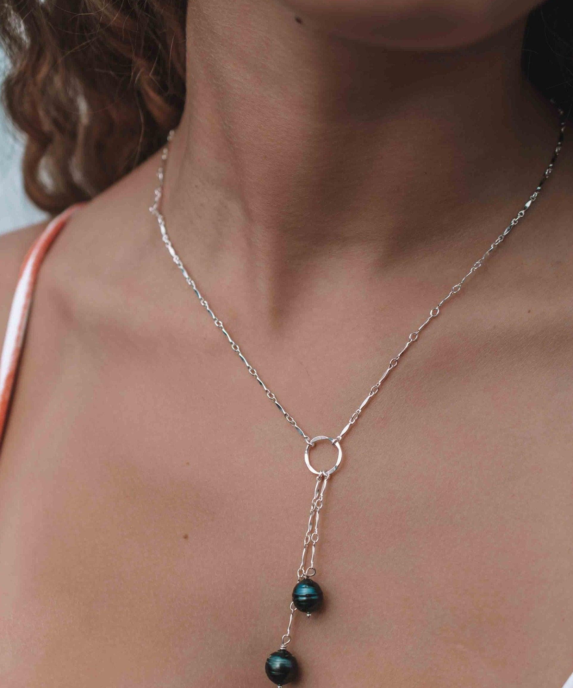 Tahitian Pearls Y necklace ~ Gold Filled or Sterling Silver ~ Dainty Gold Necklace ~ Hammered Circle ~Minimalist ~Delicate ~Layered MN062