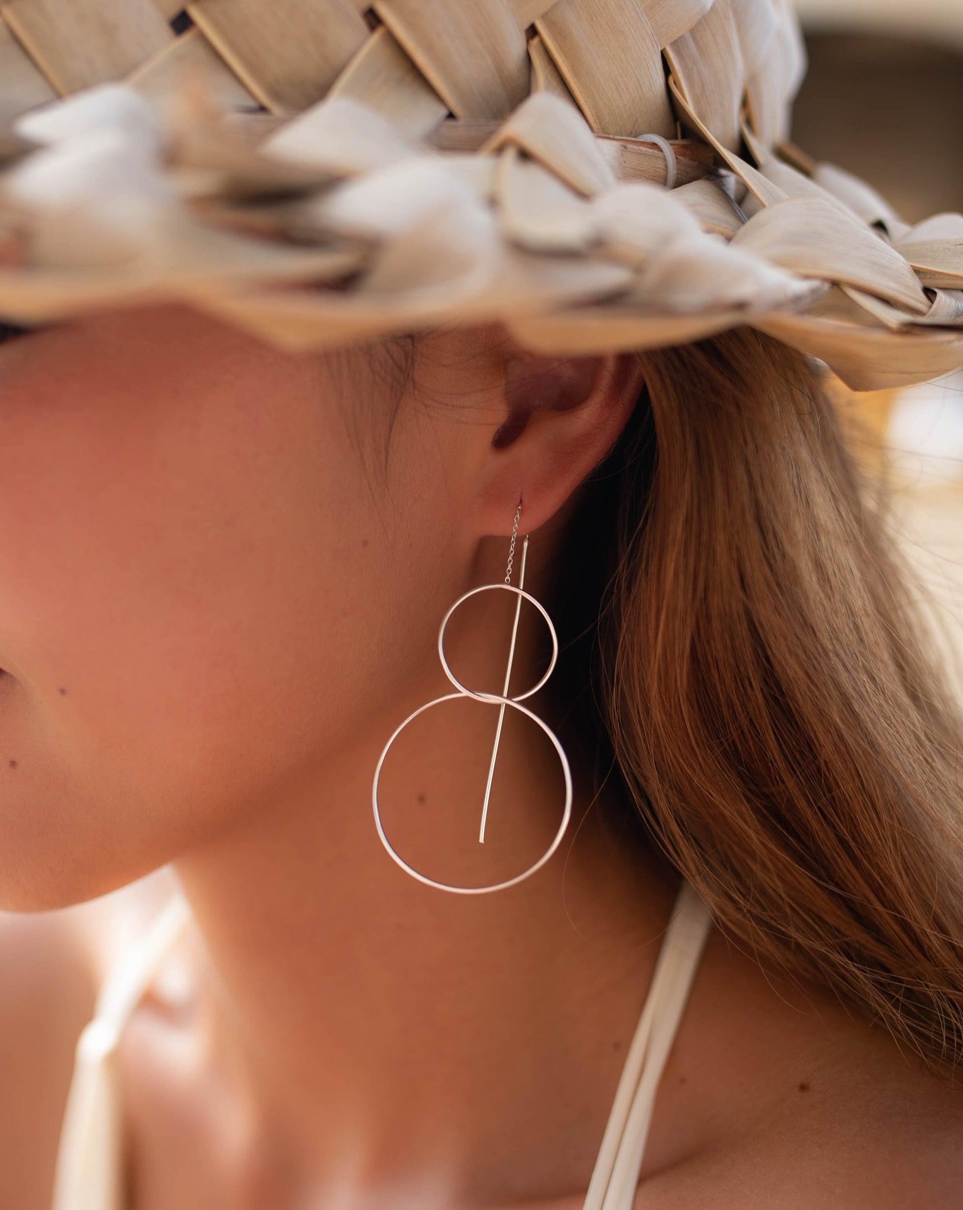 Threader Earrings ~ 18k Gold Plated or Silver Plated Earrings ~ Circle~  Geometric ~Dangle Earrings ~ Handmade ~ Jewelry ~ ME095B