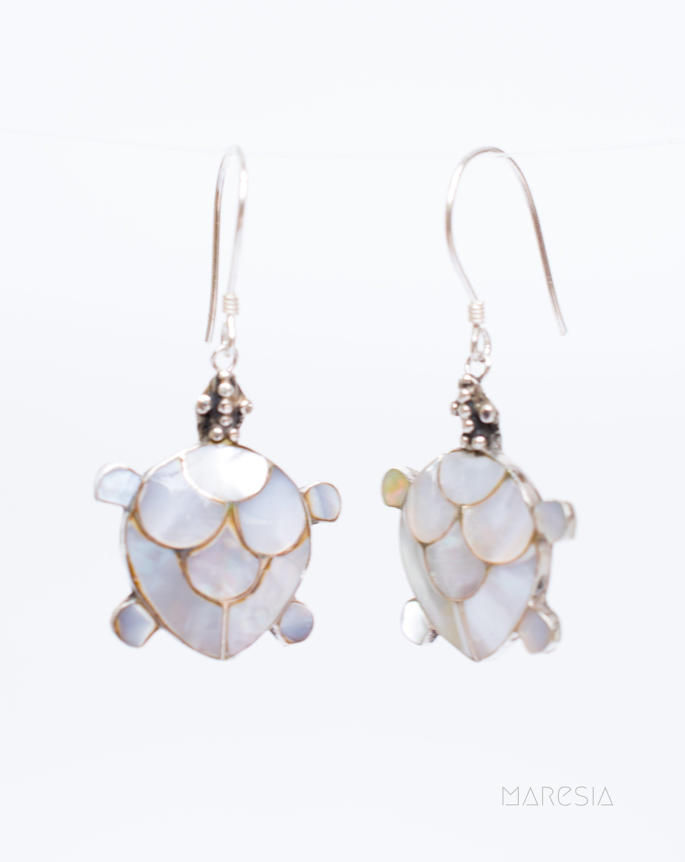 Turtle Mother of Pearl Earrings ~ Sterling Silver 925 ~ SME070 - Maresia Jewelry