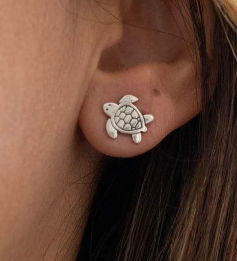 Turtle Stud Earrings ~ Sterling Silver 925 ~ SME042 - Maresia Jewelry