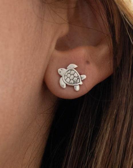 Turtle Stud Earrings ~ Sterling Silver 925 ~ SME042 - Maresia Jewelry