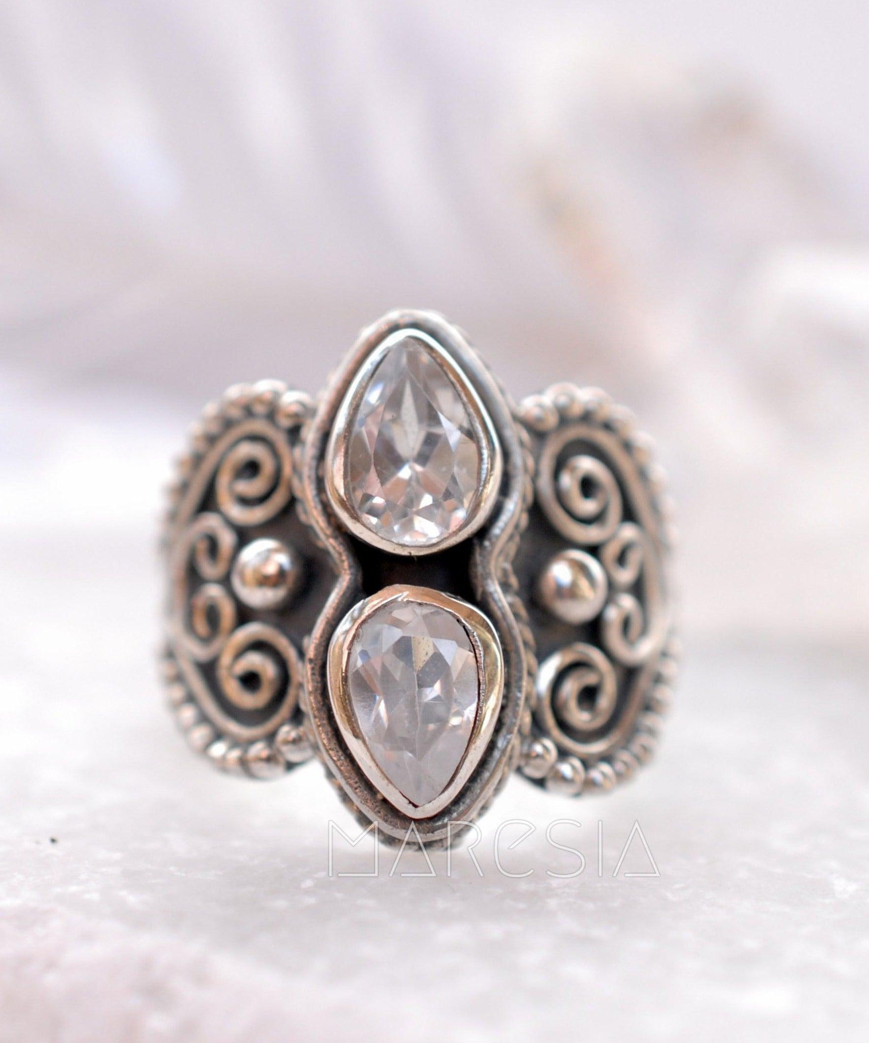 White Topaz Ring ~ Sterling Silver 925 ~MR091 - Maresia Jewelry